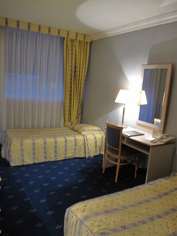 Imagen de la habitación del Hotel Juliana Cannes. Foto 7