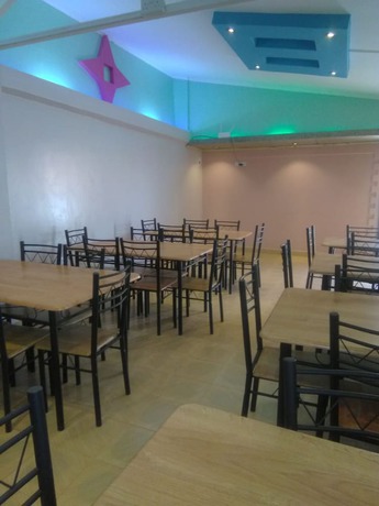 Imagen del bar/restaurante del Hotel Juliana County. Foto 3