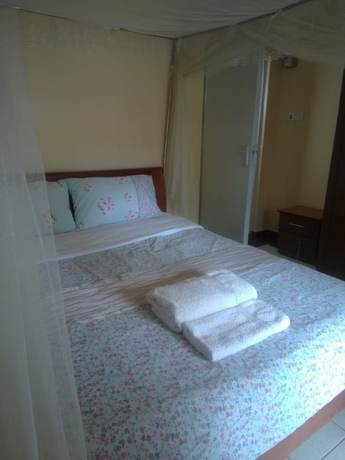 Imagen de la habitación del Hotel Juliana County. Foto 15