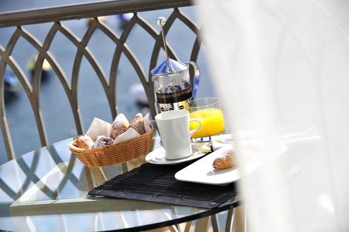 Imagen de la habitación del Hotel Juliani. Foto 6