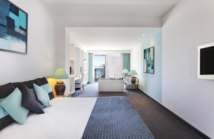 Imagen de la habitación del Hotel Juliani. Foto 10