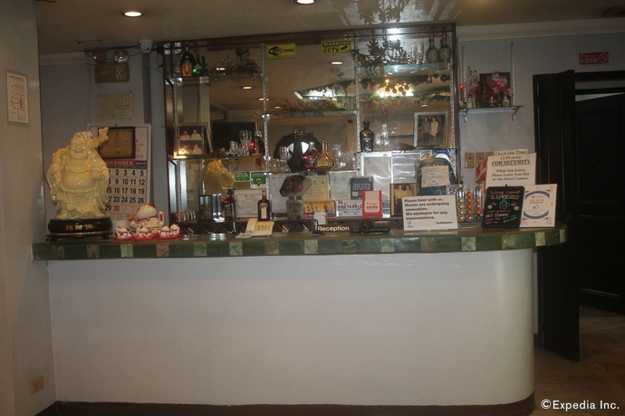 Imagen de los interiores del Hotel Juliano. Foto 19
