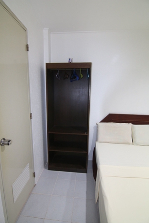 Imagen de la habitación del Hotel Juliano. Foto 6
