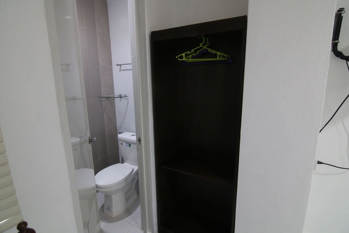Imagen de la habitación del Hotel Juliano. Foto 8