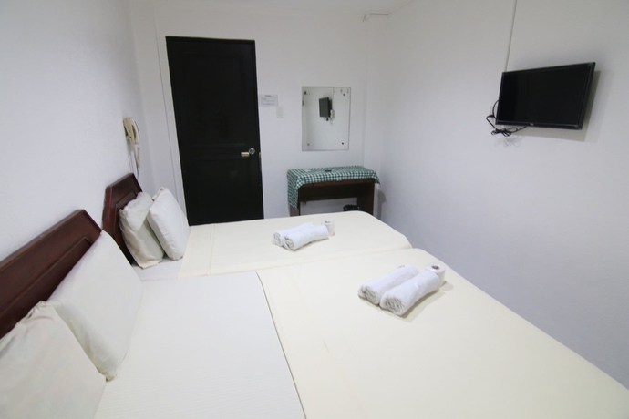 Imagen de la habitación del Hotel Juliano. Foto 11
