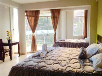 Imagen de la habitación del Hotel Julia's. Foto 5