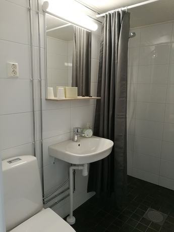 Imagen de la habitación del Hotel Julie. Foto 7