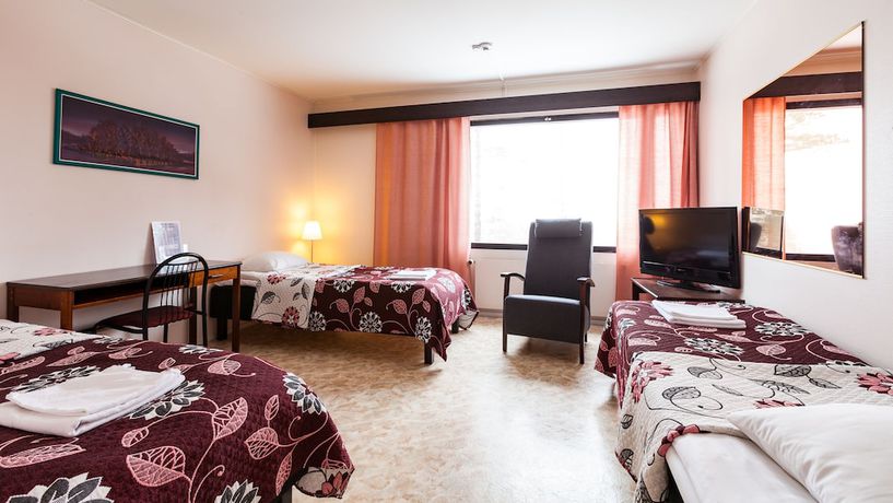 Imagen de la habitación del Hotel Julie. Foto 10