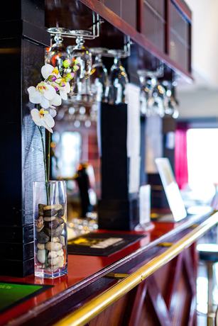 Imagen del bar/restaurante del Hotel Julie. Foto 3