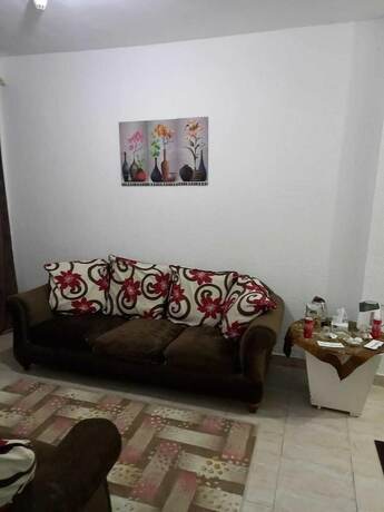 Imagen general del Hotel JulieeandMeray. Foto 2