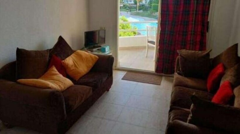 Imagen de la habitación del Hotel JulieeandMeray. Foto 15