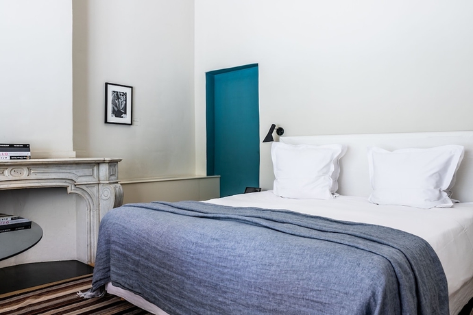 Imagen de la habitación del Hotel Julien, Amberes. Foto 11