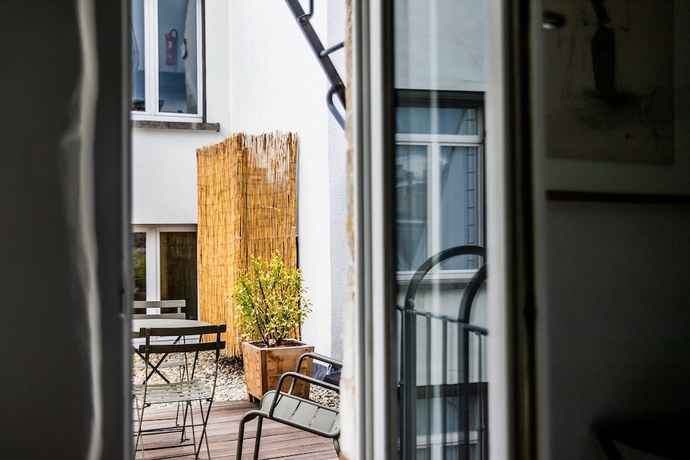 Imagen de la habitación del Hotel Julien, Amberes. Foto 17