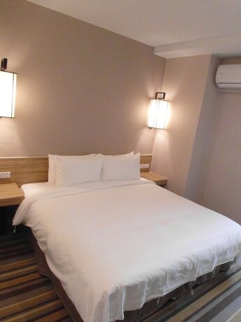 Imagen general del Hotel Julie's Garden Tainan. Foto 8