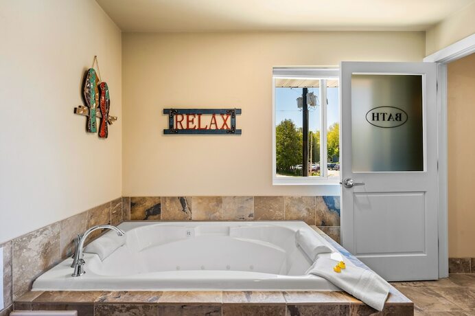 Imagen de la habitación del Hotel Julie\'s Park Cafe and Motel. Foto 15