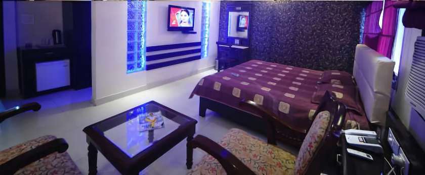 Imagen de la habitación del Hotel Jullundur. Foto 6