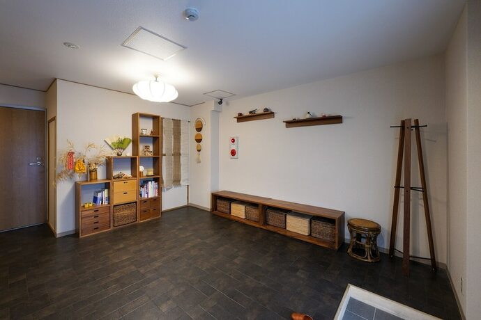 Imagen de los interiores del Hotel July. Foto 18