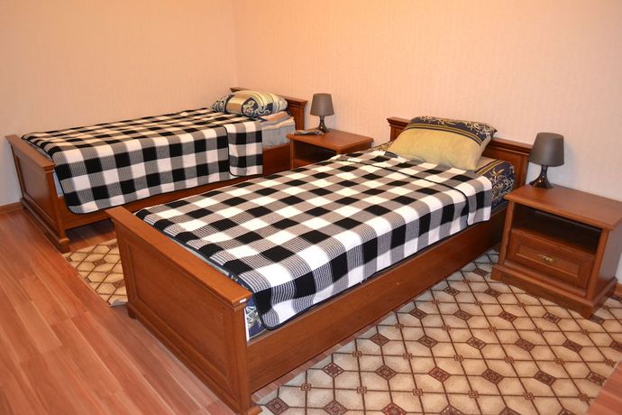 Imagen de la habitación del Hotel July. Foto 14