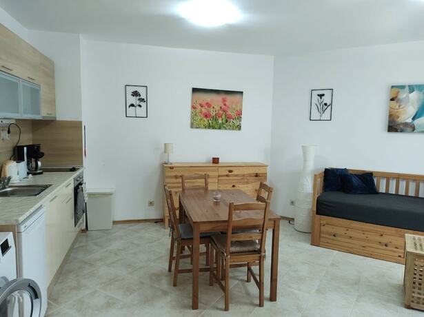 Imagen de la habitación del Hotel July Morning Seaside Resort. Foto 14