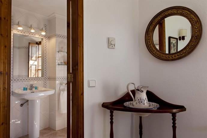 Imagen de la habitación del Hotel Juma. Foto 5