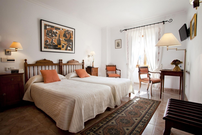 Imagen de la habitación del Hotel Juma. Foto 9