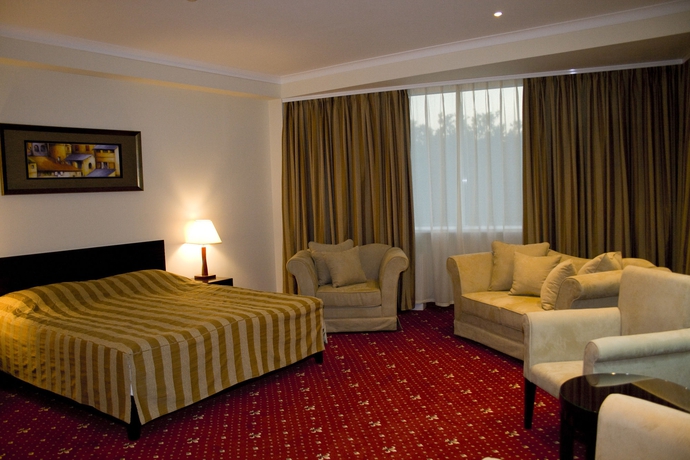 Imagen de la habitación del Hotel Jumbo. Foto 12