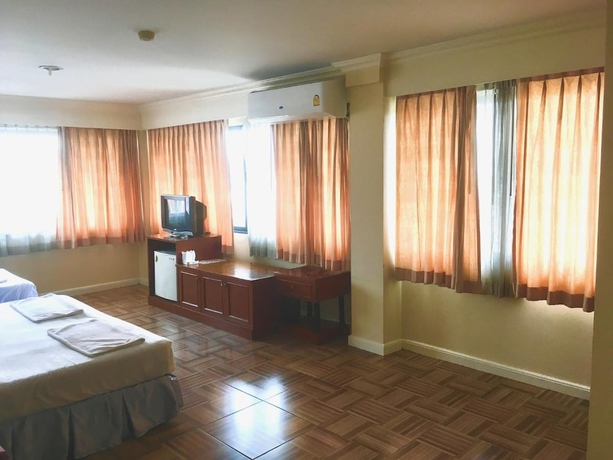 Imagen de la habitación del Hotel Jumbotel. Foto 13