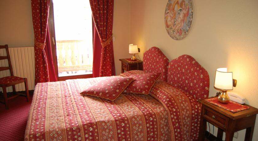 Imagen general del Hotel Jumeaux. Foto 3