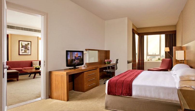 Imagen de la habitación del Hotel Jumeira Rotana. Foto 4