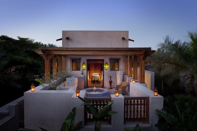 Imagen de los interiores del Hotel Jumeirah Al Qasr. Foto 10