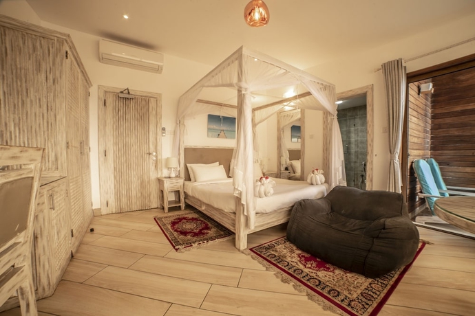 Imagen general del Hotel Jumeirah Beach Front Apartments. Foto 1