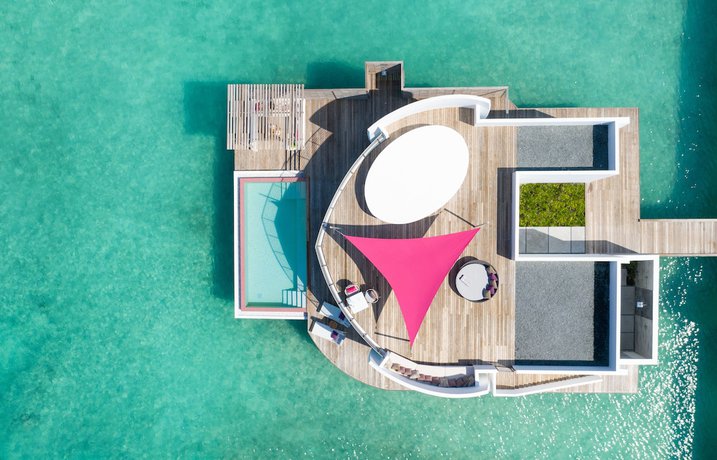 Imagen de la habitación del Hotel Jumeirah Maldives Olhahali Island. Foto 17