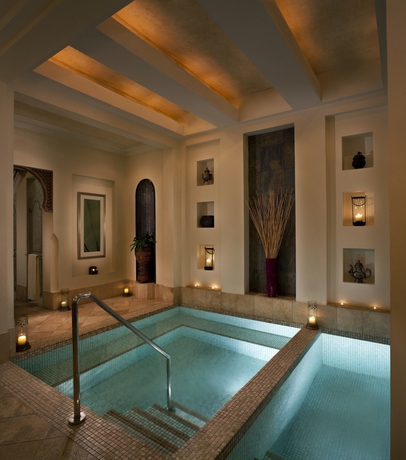 Imagen de la piscina del Hotel Jumeirah Mina A Salam. Foto 12