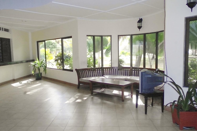 Imagen de los interiores del Hotel Jumuia Conference and Beach Resort. Foto 13