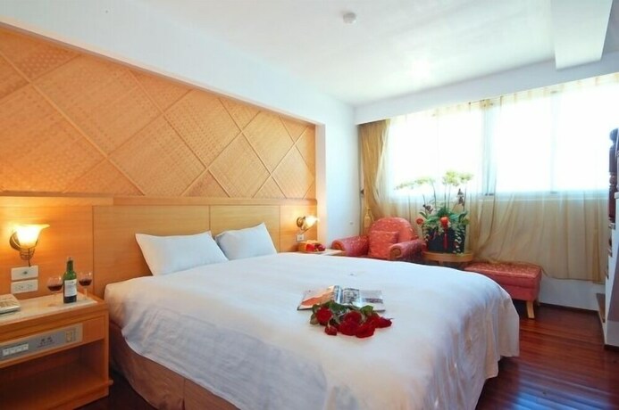 Imagen de la habitación del Hotel Jun Yue Hanging Garden Resort. Foto 22