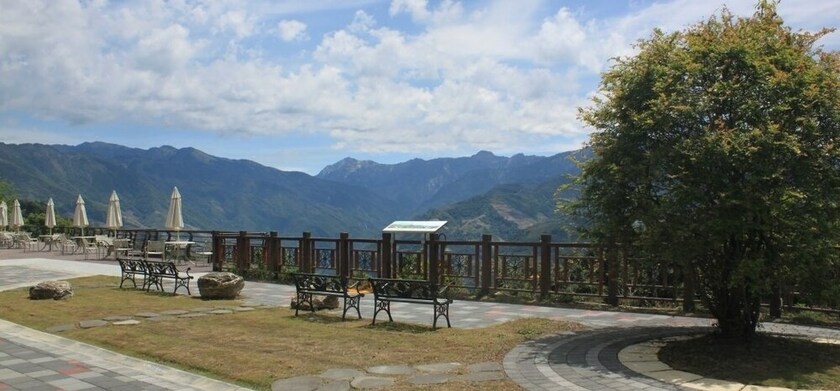 Imagen de los interiores del Hotel Jun Yue Hanging Garden Resort. Foto 36