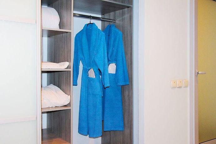 Imagen de la habitación del Hotel Juna Aqua Life. Foto 15