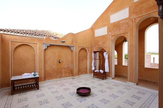 Imagen de la habitación del Hotel Juna Mahal. Foto 14