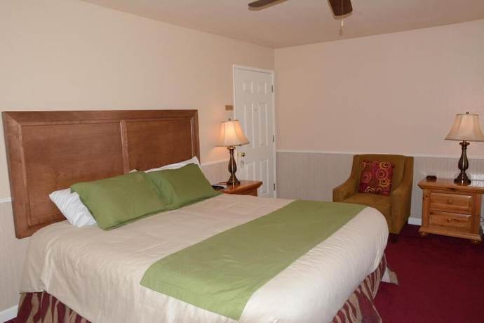 Imagen de la habitación del Hotel June Lake Motel. Foto 14