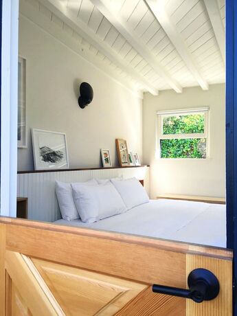 Imagen de la habitación del Hotel June Malibu. Foto 16