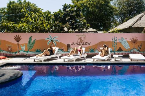 Imagen general del Hotel Jungalow. Foto 3
