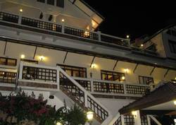 Imagen de la habitación del Hotel Jungle Emerald Rock. Foto 30