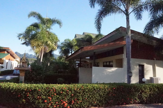Imagen de los interiores del Hotel Jungle Village Bungalows. Foto 12
