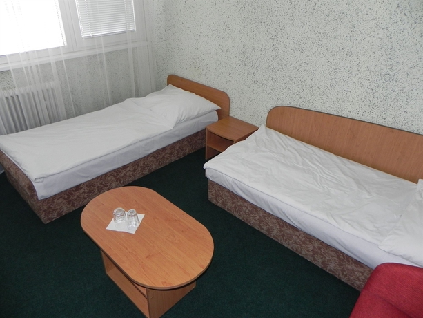 Imagen de la habitación del Hotel Junior, Bratislava. Foto 6