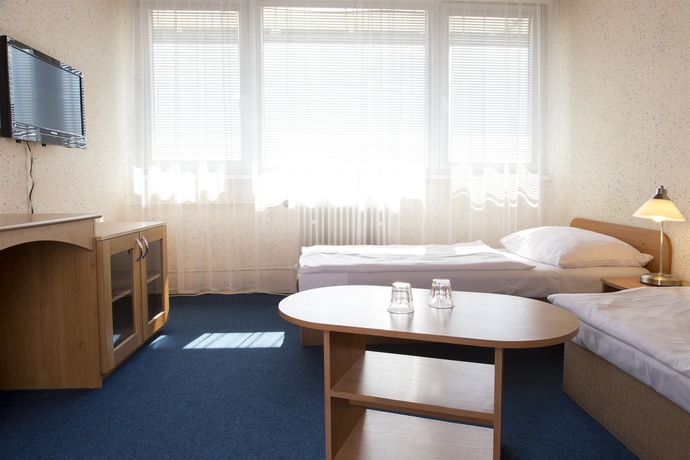 Imagen de la habitación del Hotel Junior, Bratislava. Foto 9