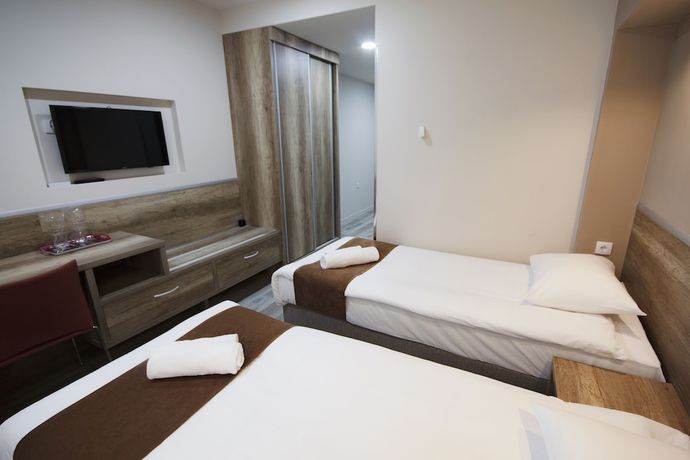 Imagen de la habitación del Hotel Junior, Kopaonik. Foto 6