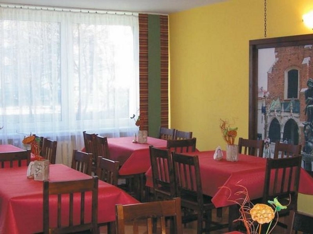 Imagen general del Hotel Junior Krakus. Foto 4