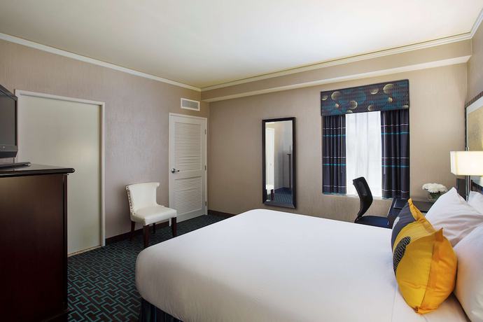 Imagen de la habitación del Hotel Juniper Cupertino, Curio Collection By Hilton. Foto 5