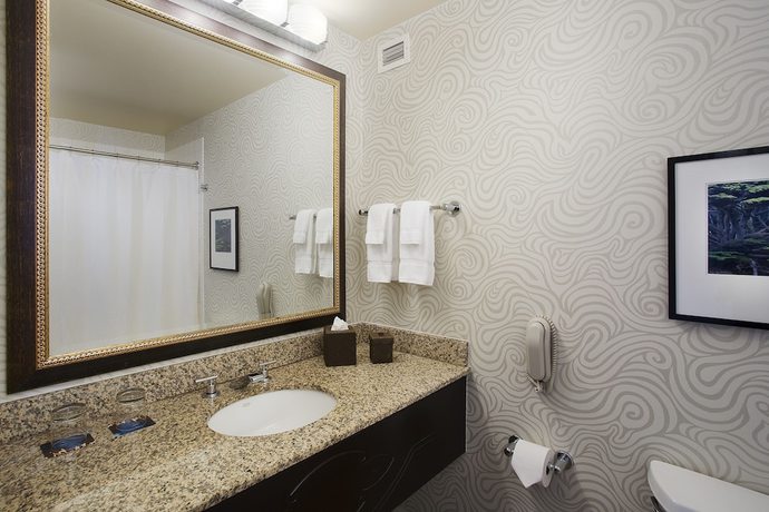 Imagen de la habitación del Hotel Juniper Cupertino, Curio Collection By Hilton. Foto 16
