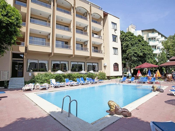 Imagen general del Hotel Juniper. Foto 4